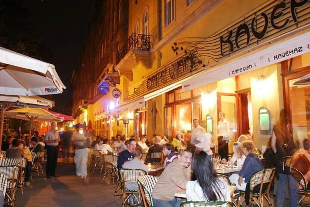 Central Apartment Kiraly Street Budapest Exterior foto